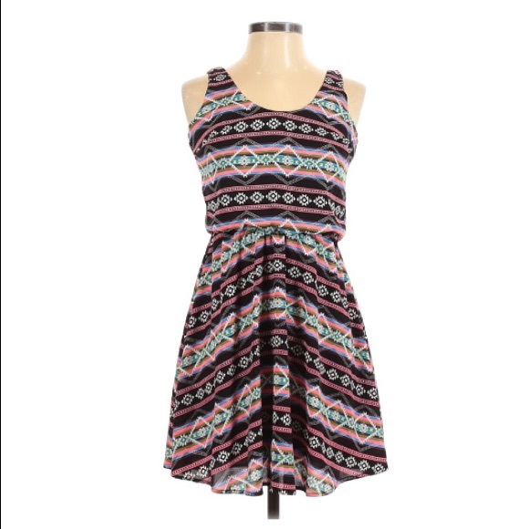 Lush Dresses & Skirts - Lush | XS Sleeveless Dress Color Print Cut Outs